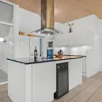 Large 18-person Pool House With Activity Room, Built In 2011 * 乌尔夫堡