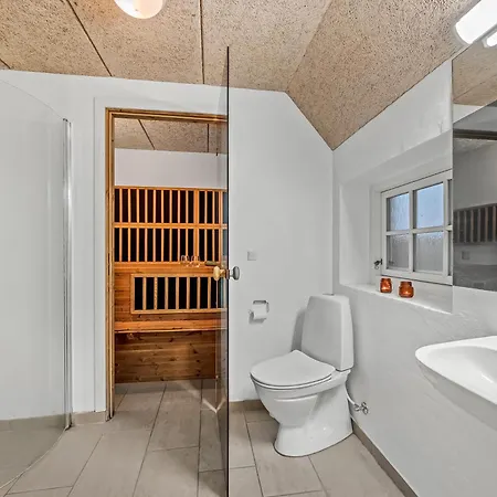 Large 18-person Pool House With Activity Room, Built In 2011, *