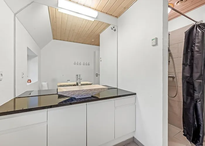 Ferienhaus Large 18-person Pool House With Activity Room, Built In 2011 Ulfborg